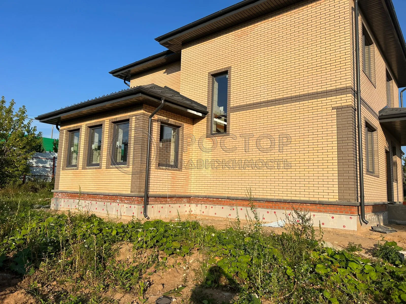 Дом, 210 м² - фото 3