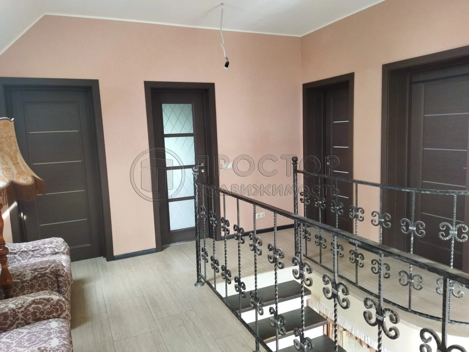 Дом, 230 м² - фото 4