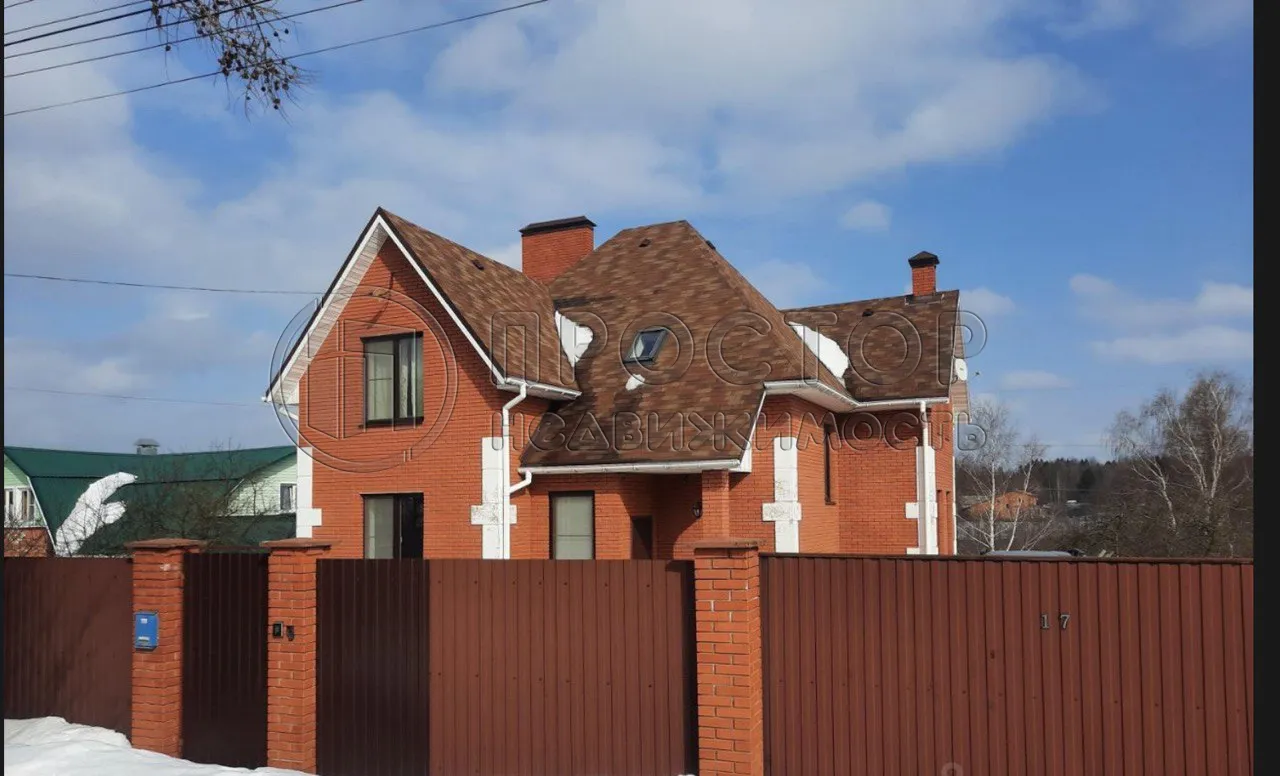 Дом, 230 м² - фото 2