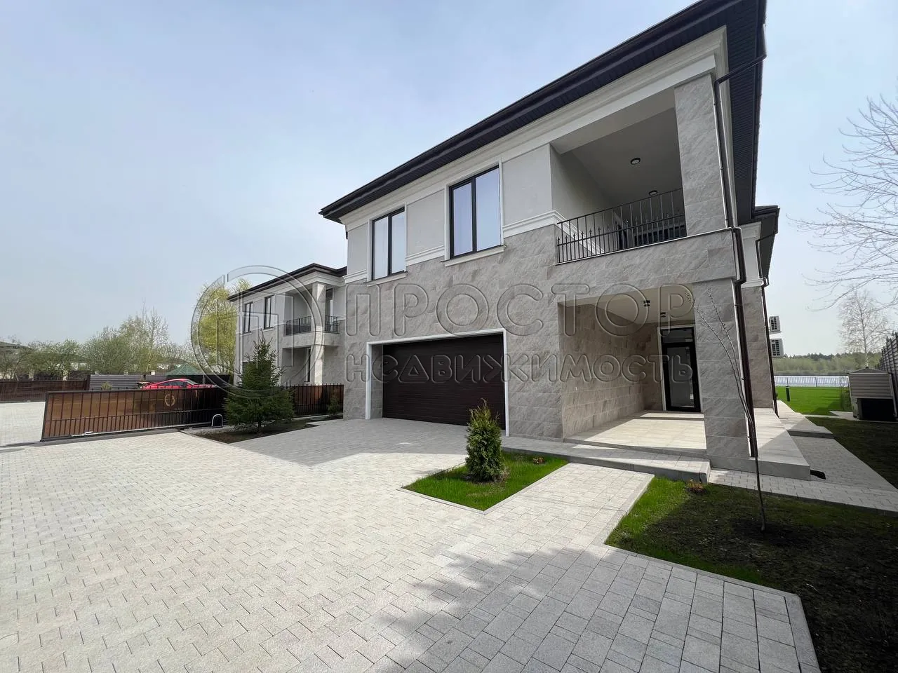 Дом, 368 м² - фото 2