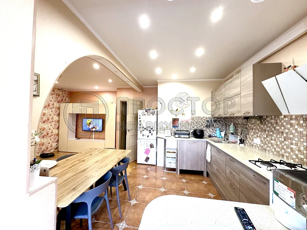 2-комнатная квартира, 79.4 м² - фото 2