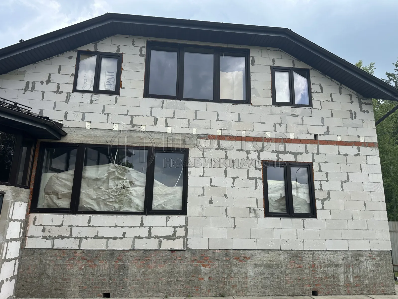 Дом, 318 м² - фото 2