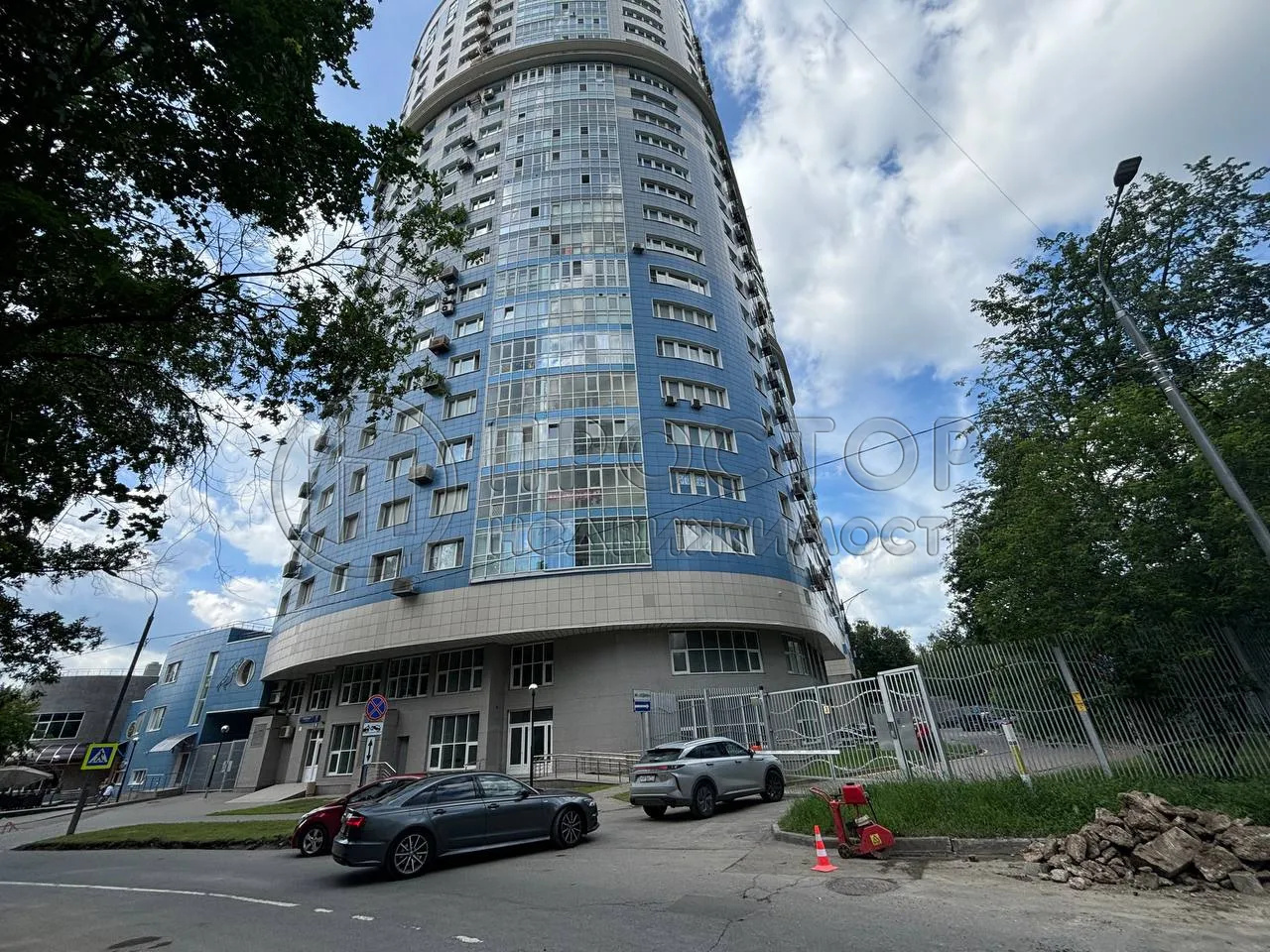 4-комнатная квартира, 145.1 м² - фото 2