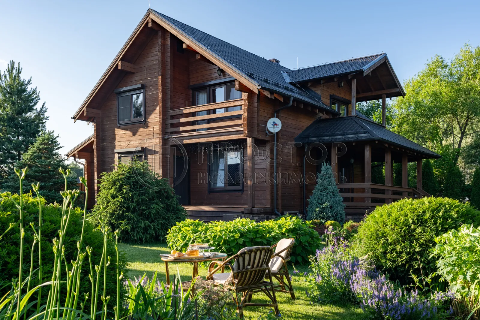 Дом, 230 м² - фото 2