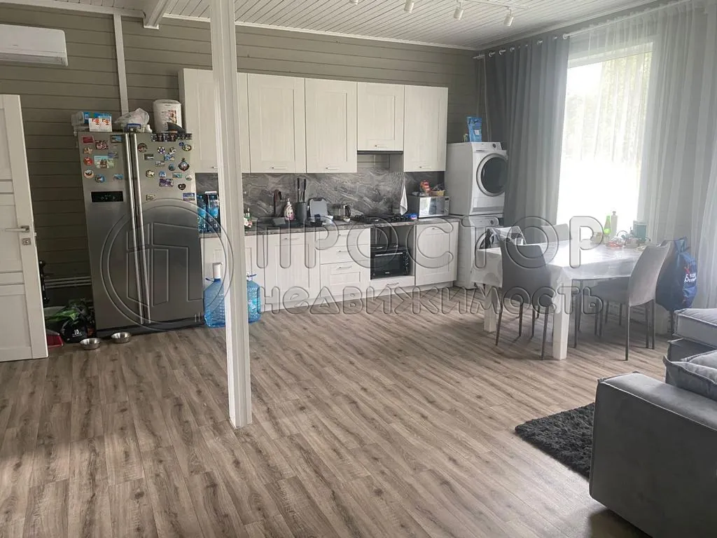 Дом, 75 м² - фото 2