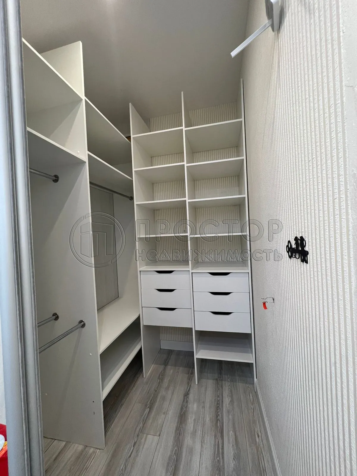 1-комнатная квартира, 55.7 м² - фото 4