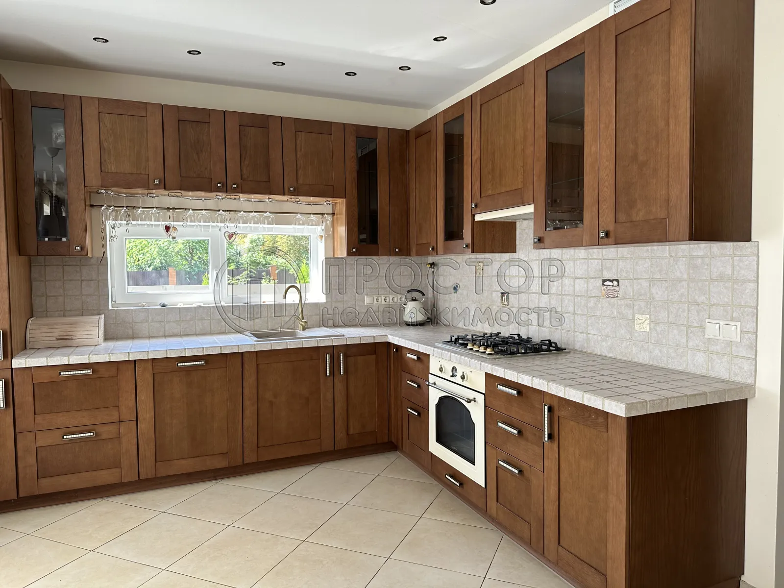 Дом, 330 м² - фото 5