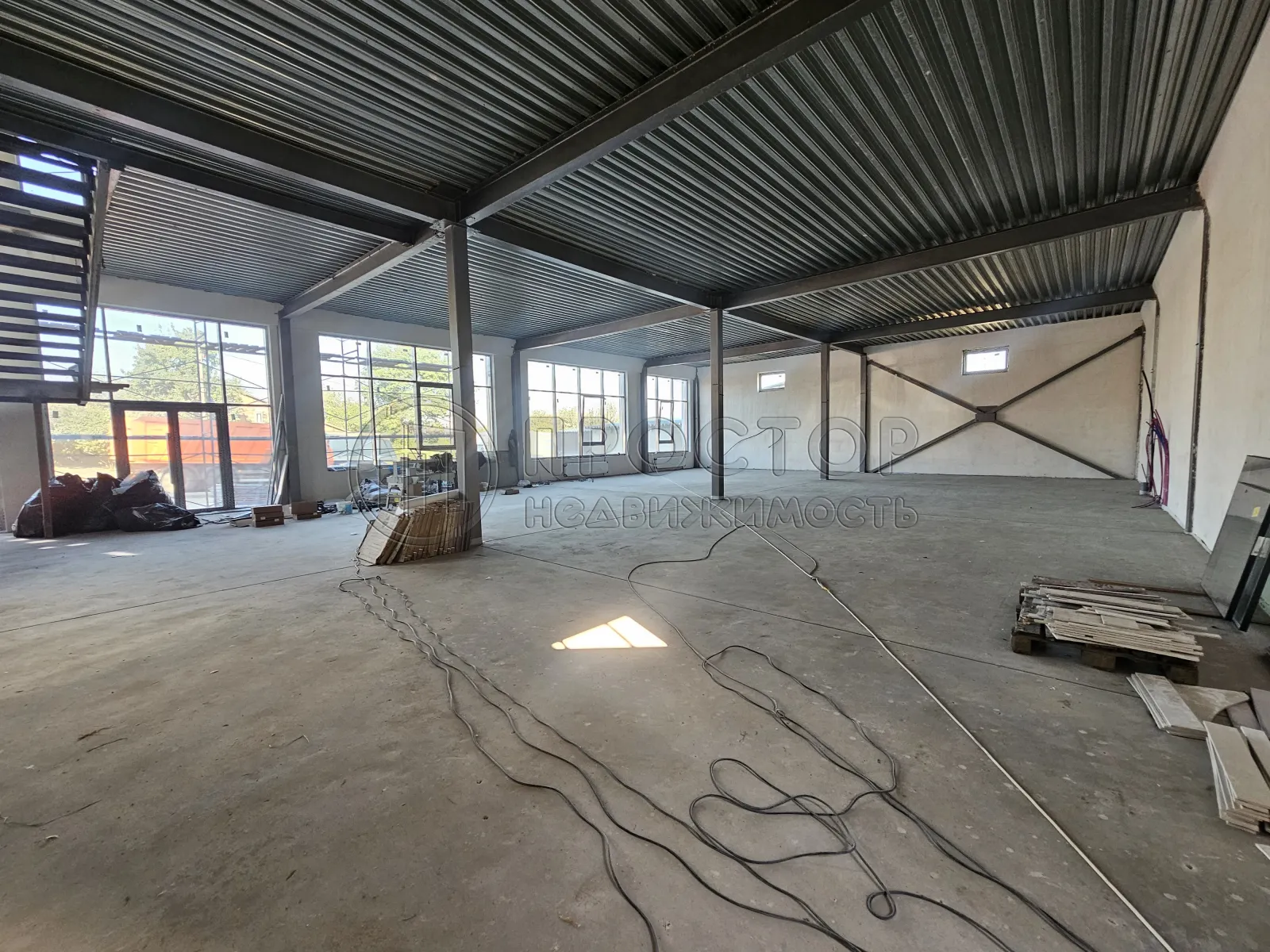 Коммерческая недвижимость (свободного назначения), 900 м² - фото 4