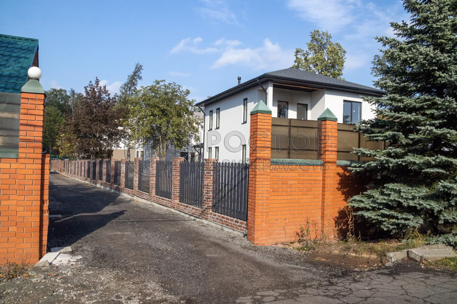 Дом, 190 м² - фото 2