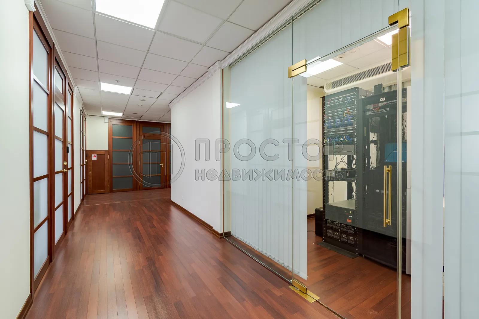 Коммерческая недвижимость (офисное), 419 м² - фото 26