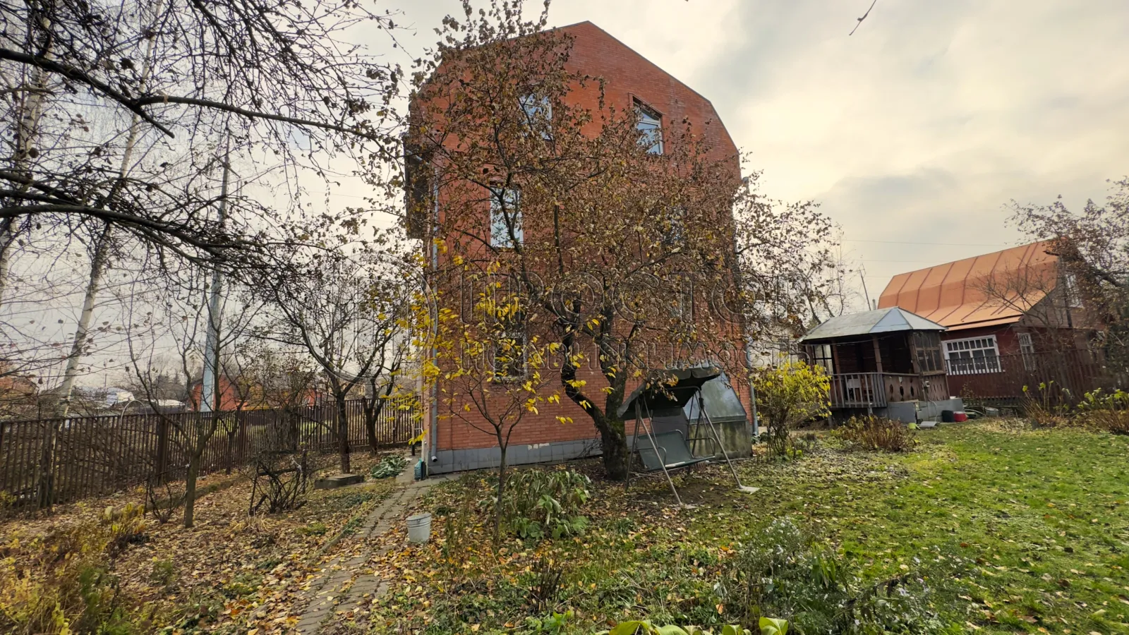 Дом, 199 м² - фото 2