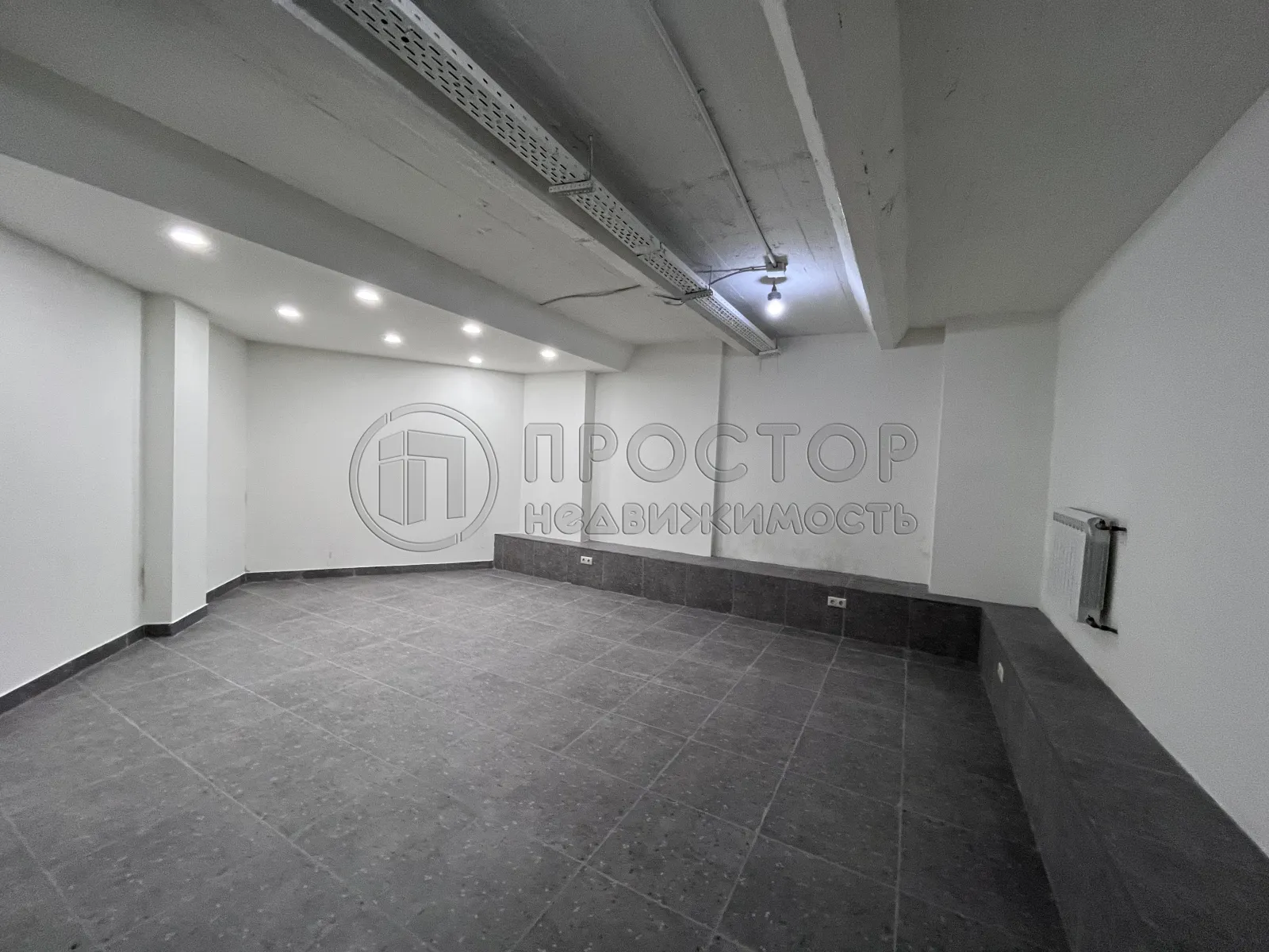 Коммерческая недвижимость (свободного назначения), 130 м² - фото 3