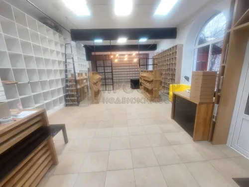 Коммерческая недвижимость (свободного назначения), 150 м² - фото 2