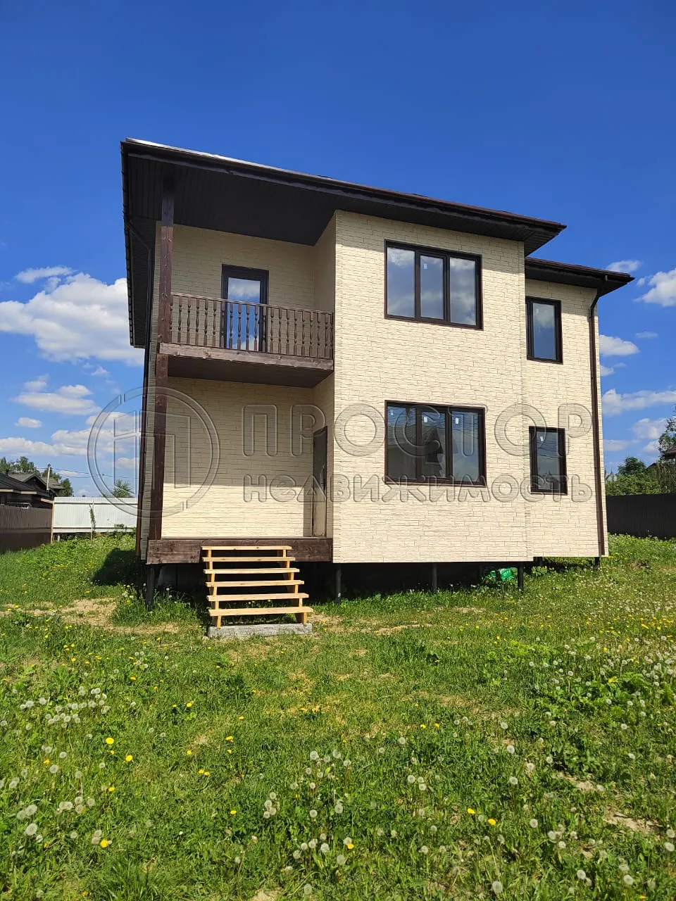 Дом, 190 м² - фото 2