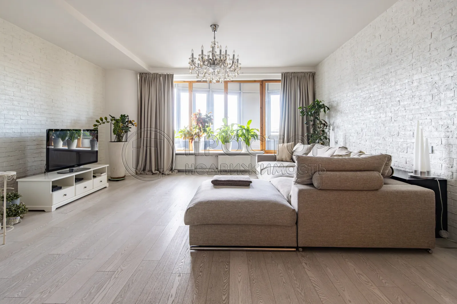 3-комнатная квартира, 136 м² - фото 2