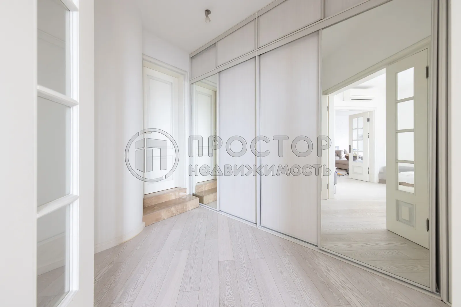 3-комнатная квартира, 136 м² - фото 10