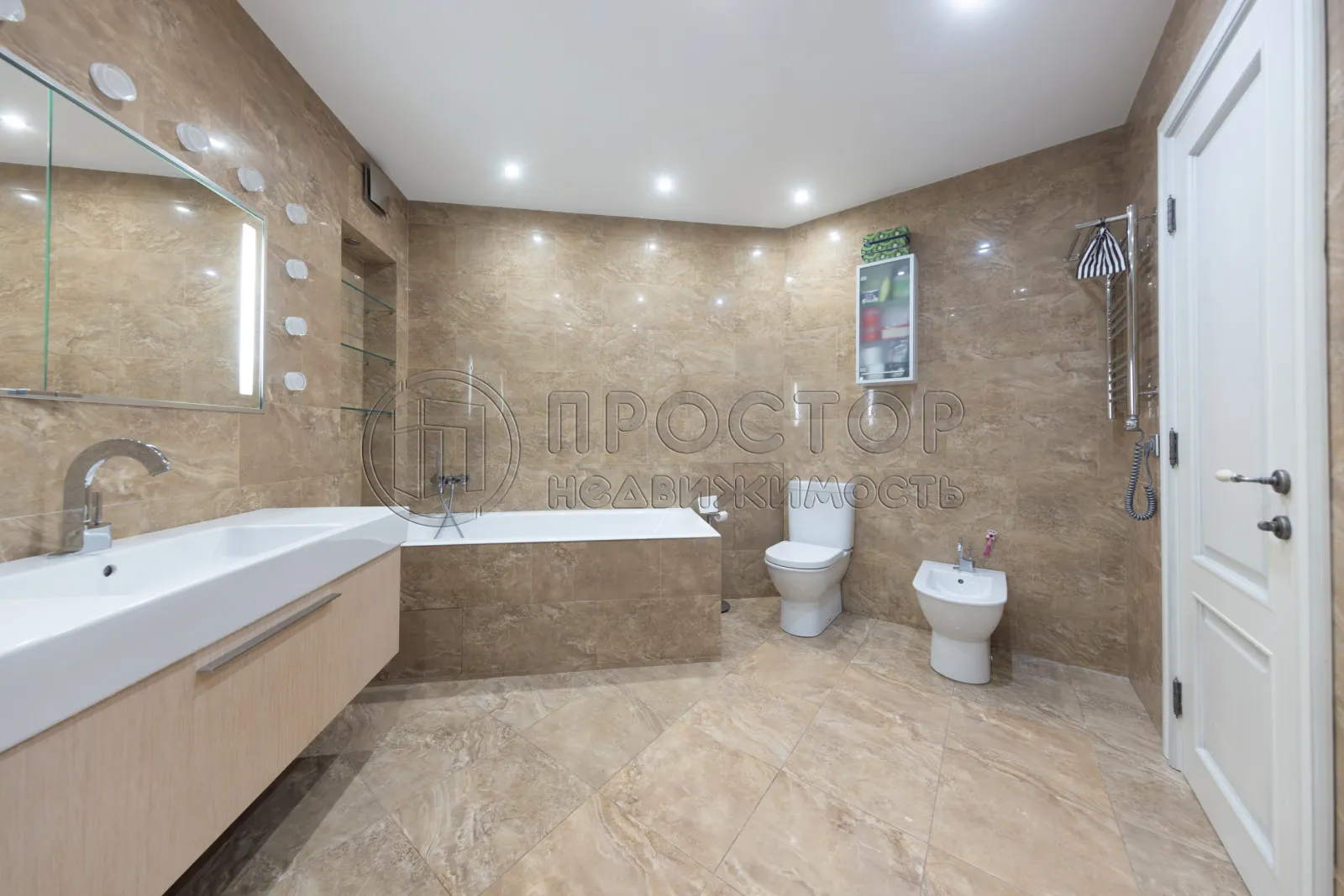 3-комнатная квартира, 136 м² - фото 14