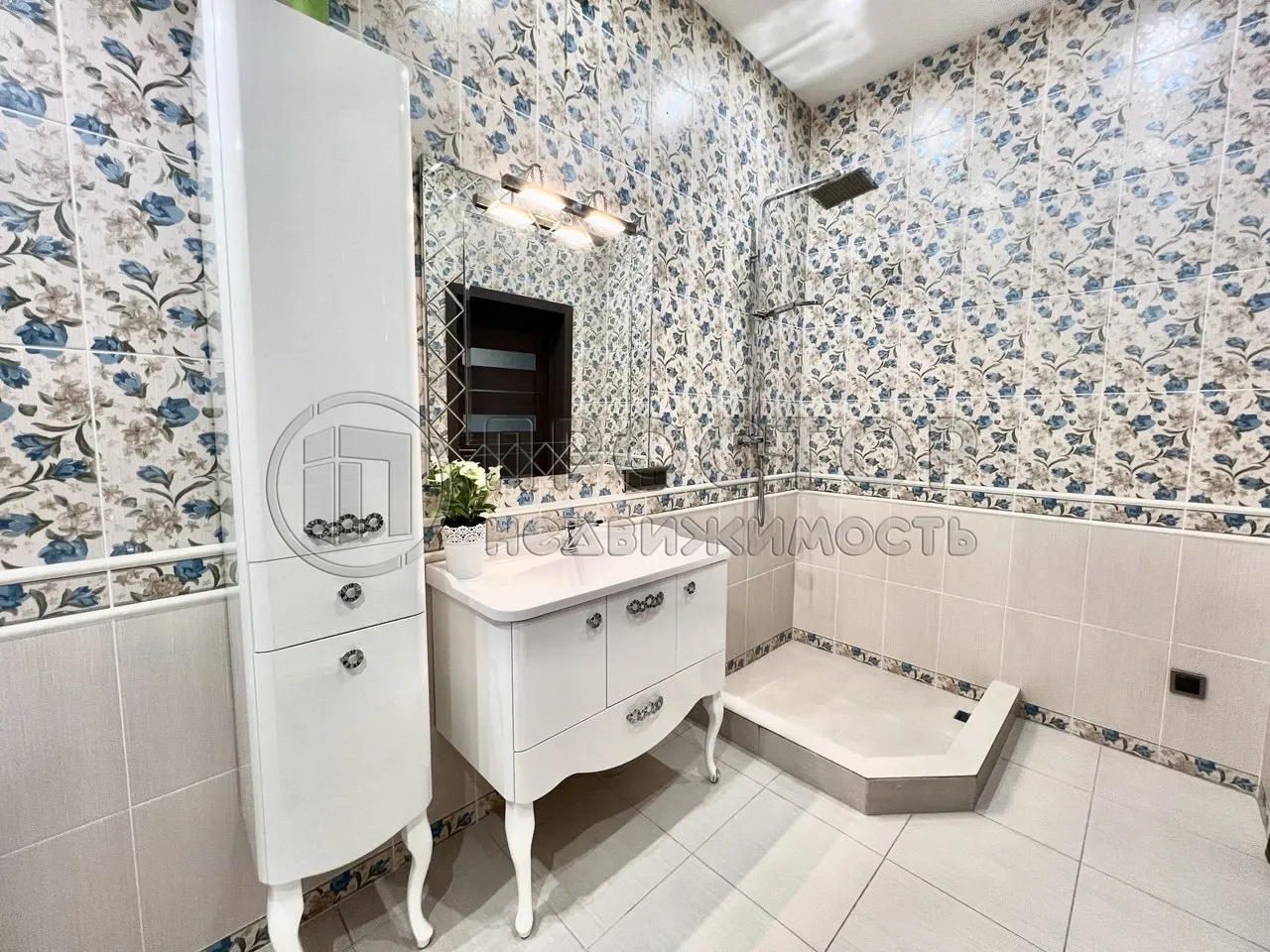 Дом, 700 м² - фото 13