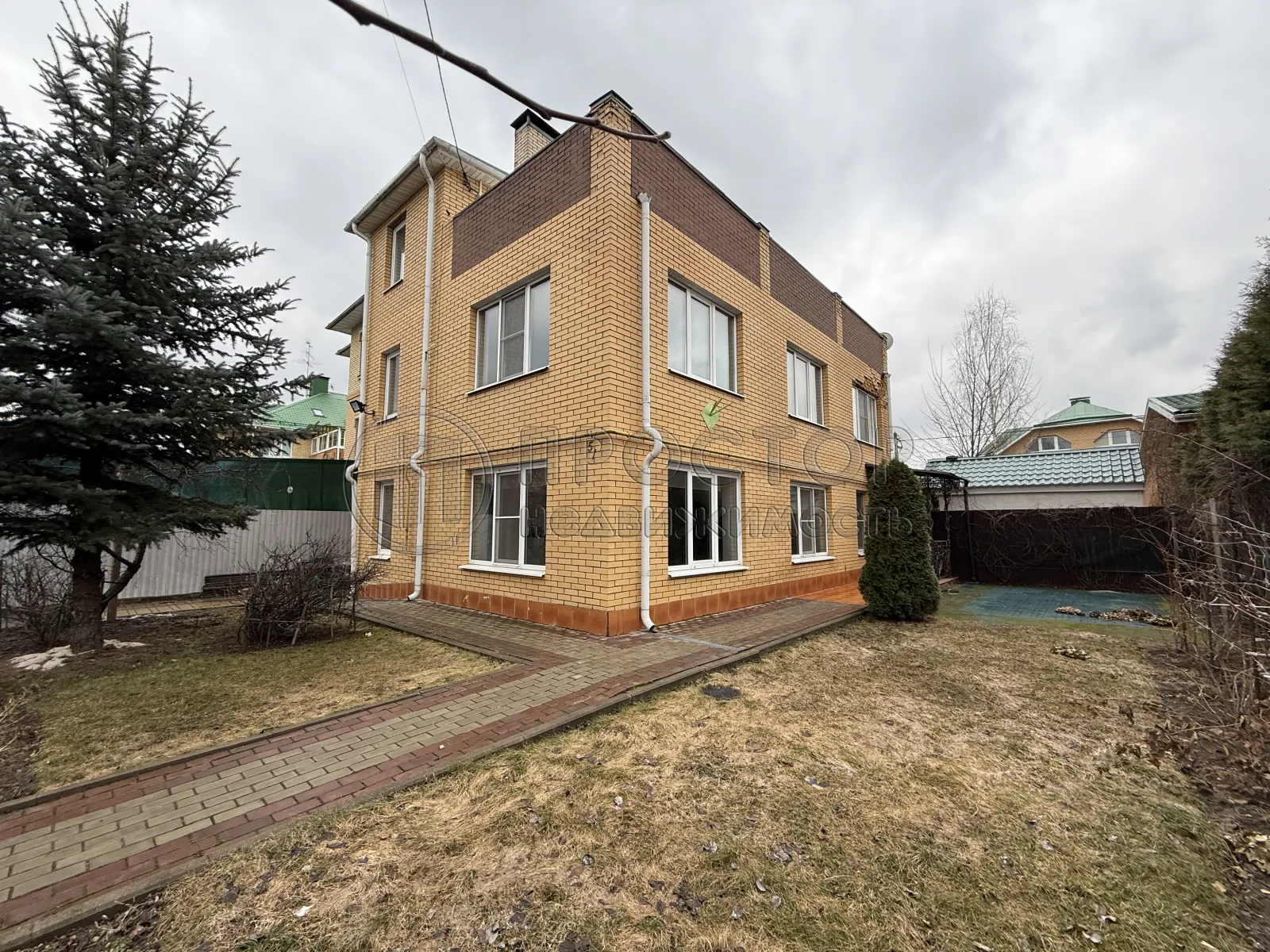 Таунхаус, 283 м² - фото 2