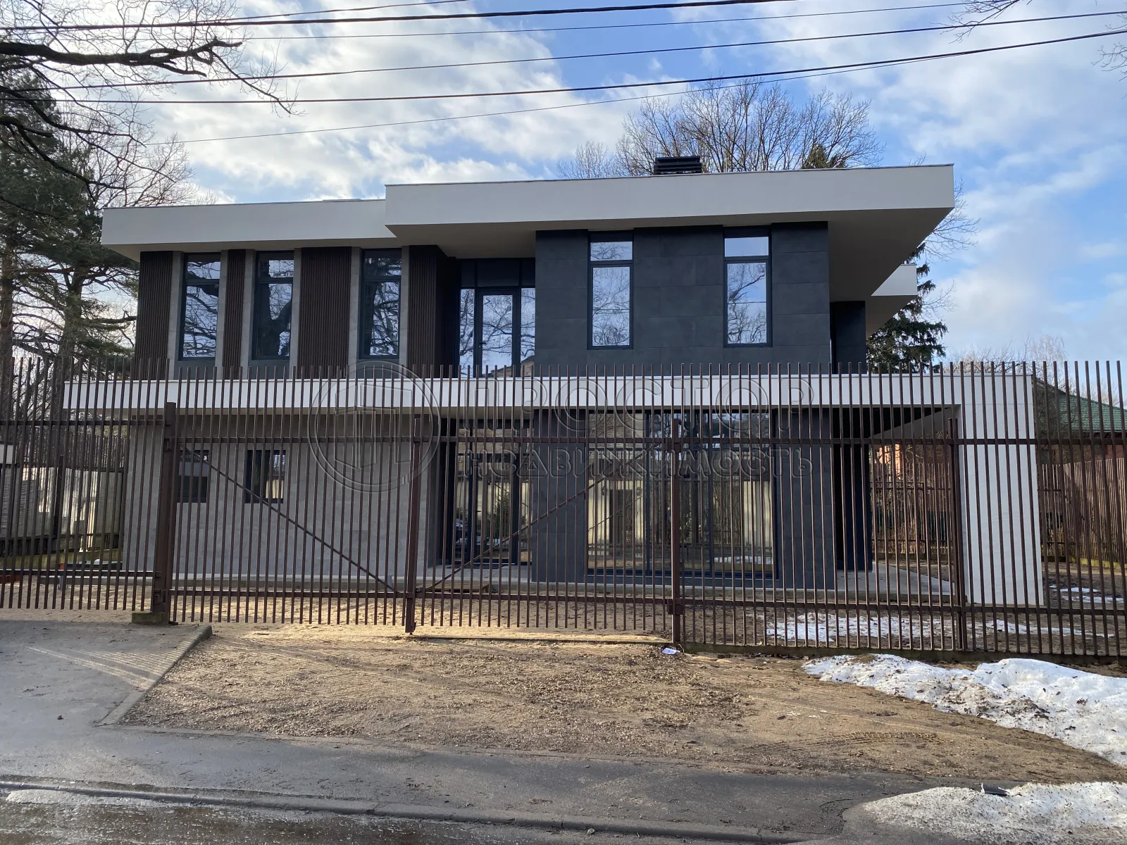 Дом, 275.1 м² - фото 2