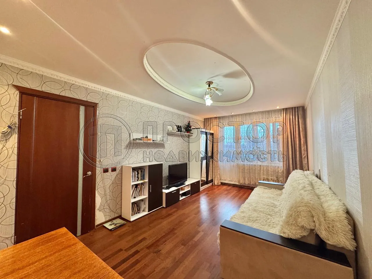 2-комнатная квартира, 49.7 м² - фото 2