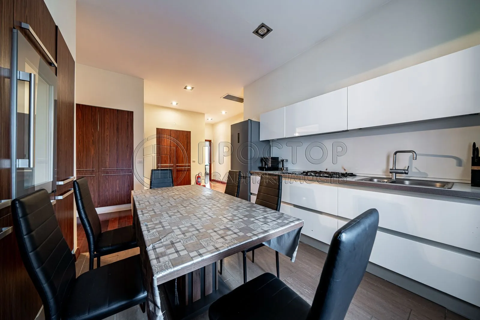 Дом, 340 м² - фото 7