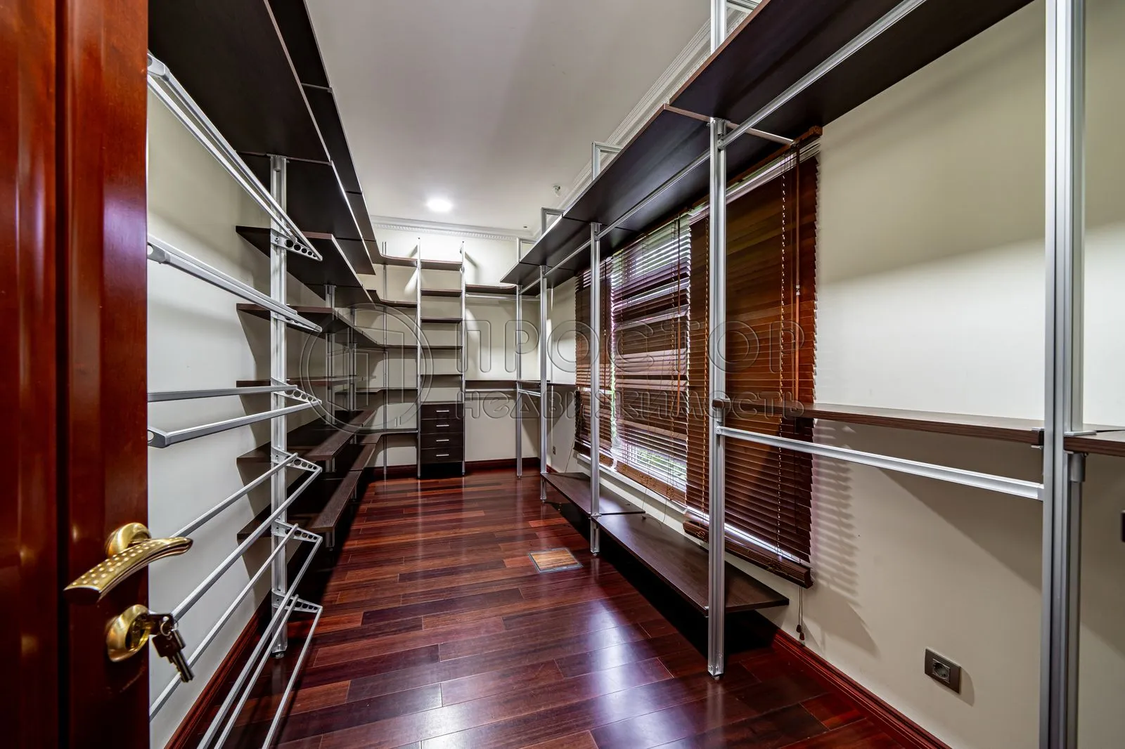 Дом, 340 м² - фото 16