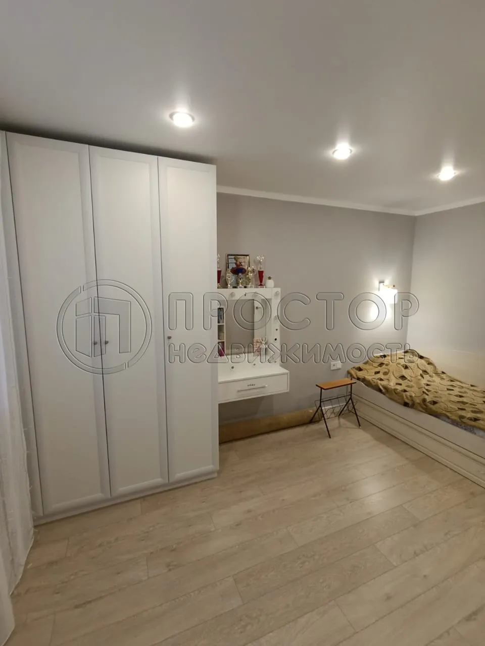 3-комнатная квартира, 76.6 м² - фото 3