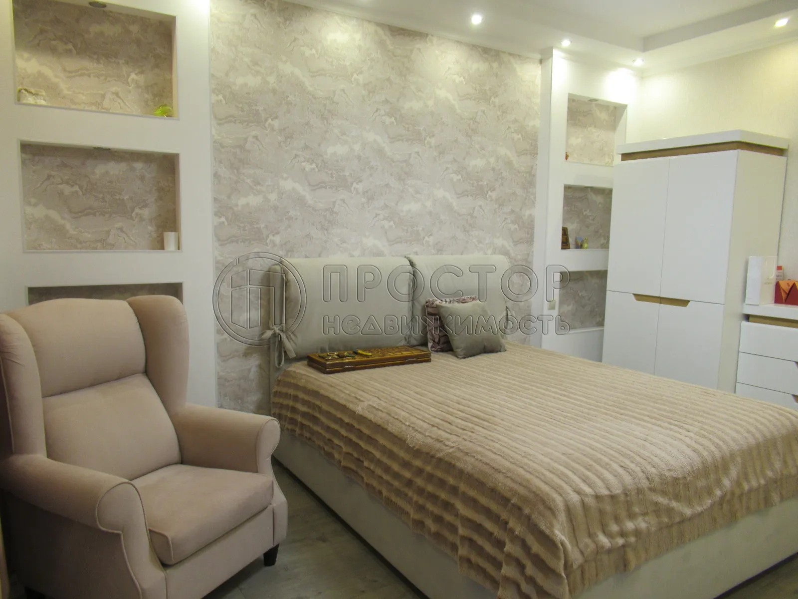 2-комнатная квартира, 63.6 м² - фото 2