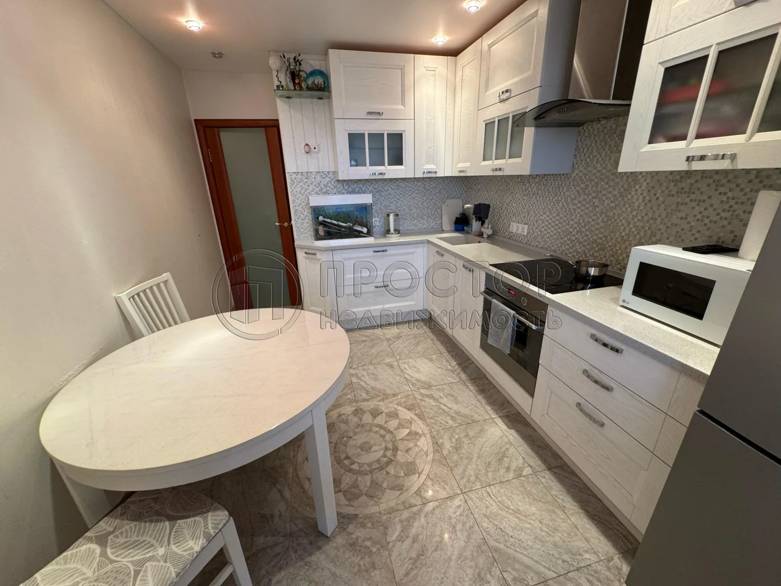 3-комнатная квартира, 69.8 м² - фото 3