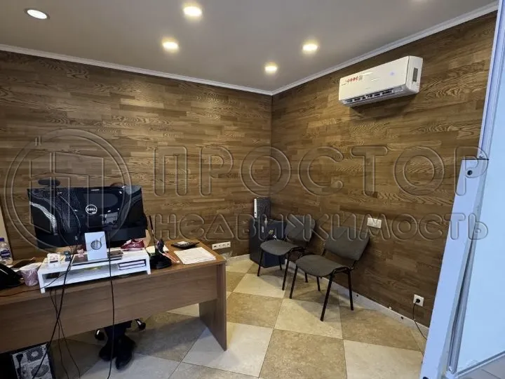 Коммерческая недвижимость (офисное), 201.5 м² - фото 9