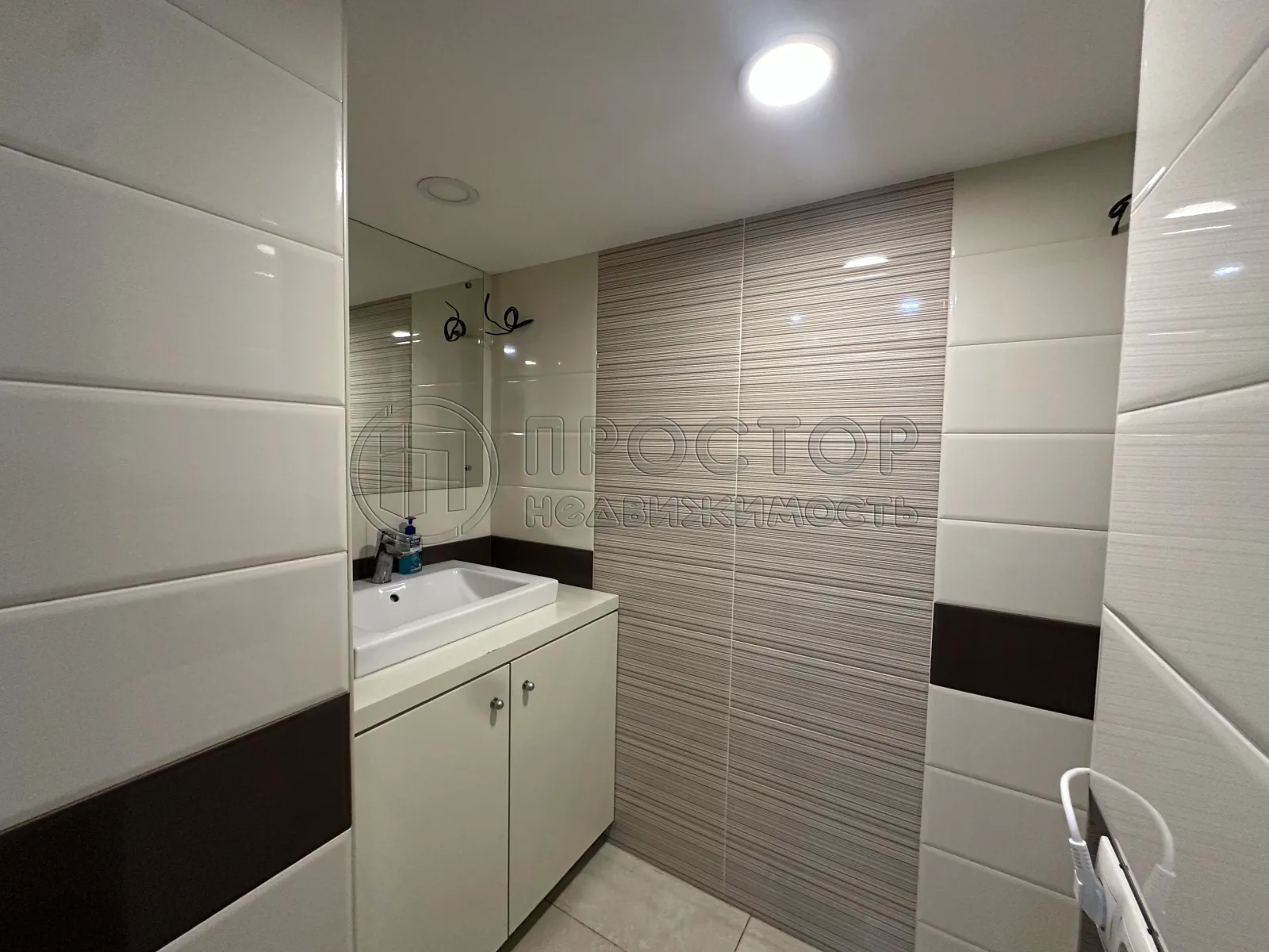 Коммерческая недвижимость (офисное), 201.5 м² - фото 15