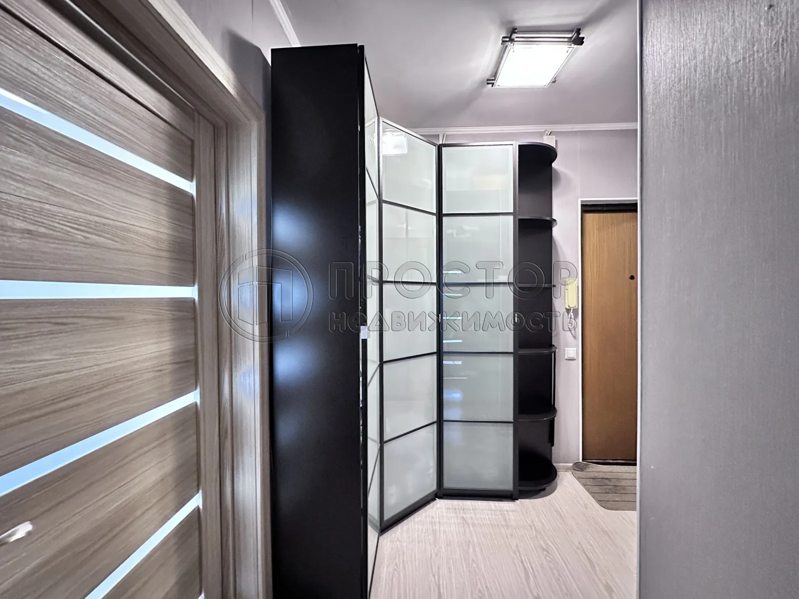 1-комнатная квартира, 37.3 м² - фото 11