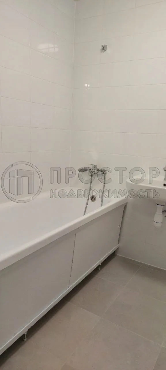 1-комнатная квартира, 42.57 м² - фото 9