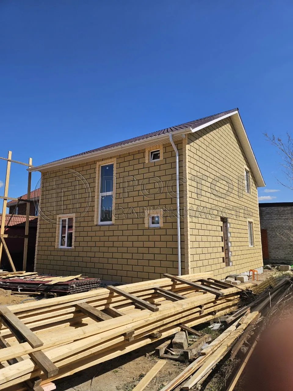 Дом, 180 м² - фото 3