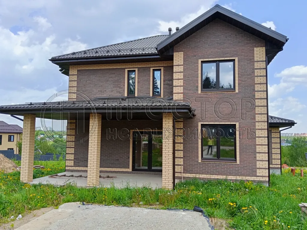 Дом, 260 м² - фото 2