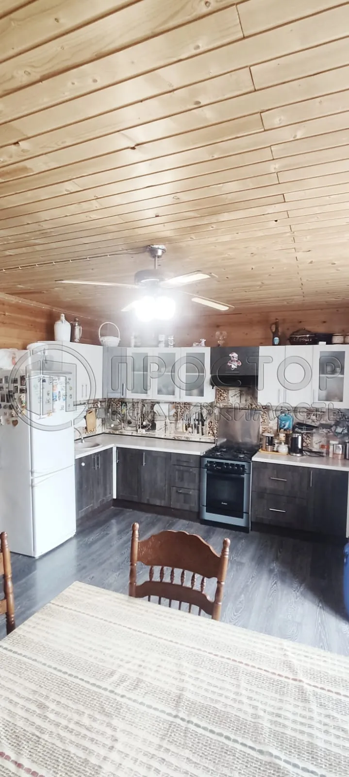 Дом, 210.3 м² - фото 2