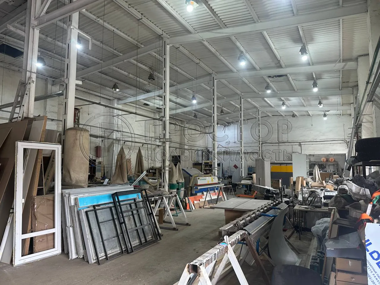 Коммерческая недвижимость (складское), 1165.9 м² - фото 3