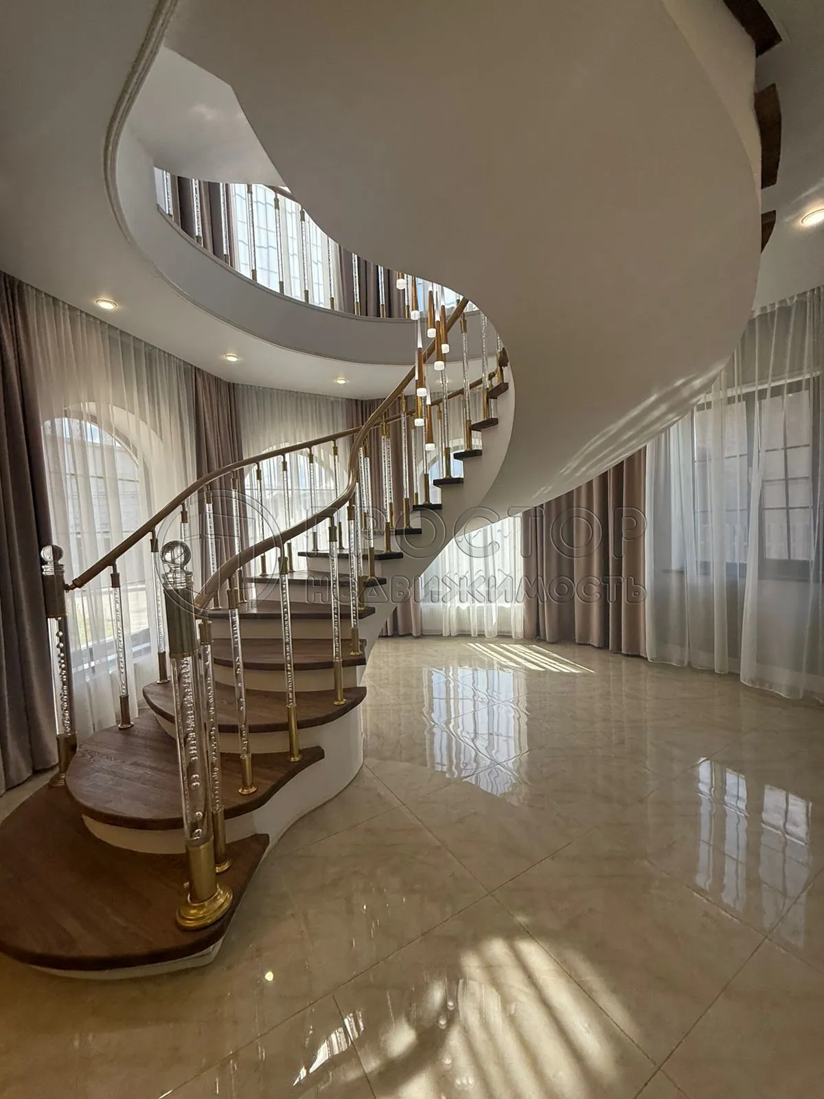 Дом, 390 м² - фото 4