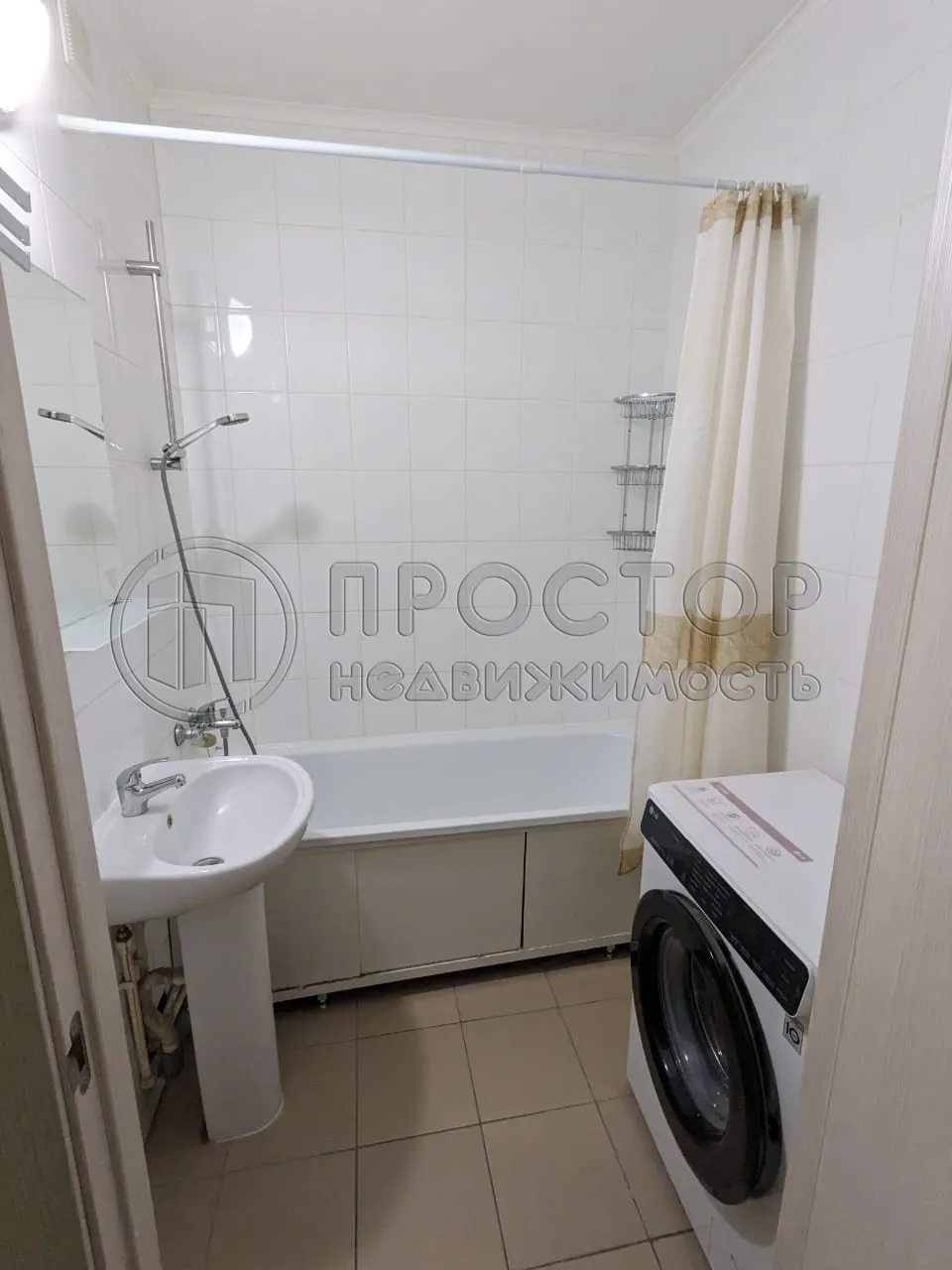 2-комнатная квартира, 61.5 м² - фото 11