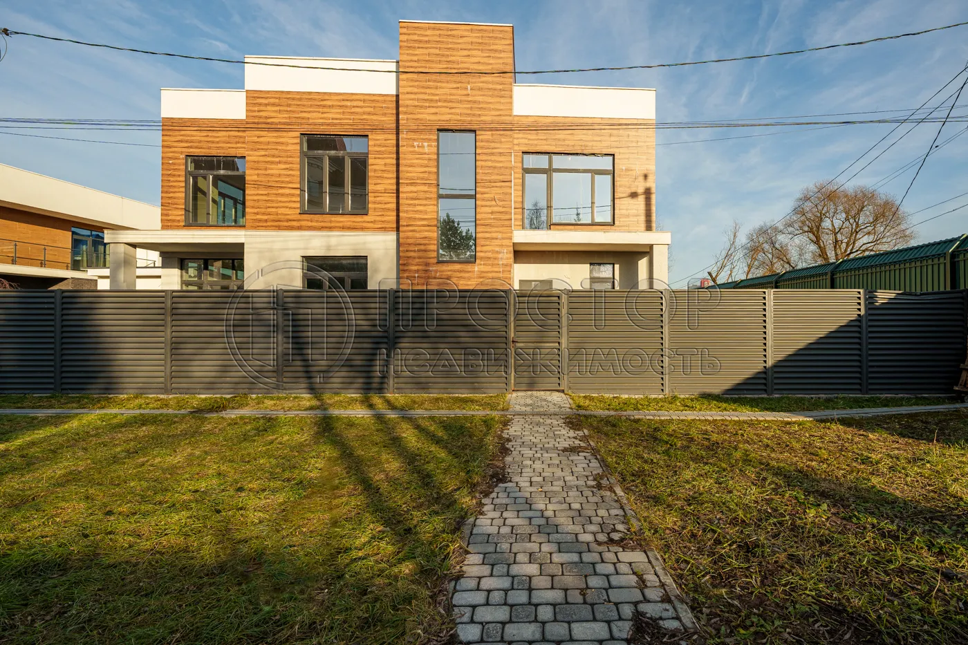 Дом, 310 м² - фото 4