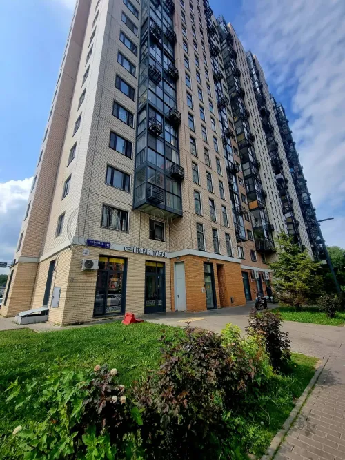 3-комнатная квартира, 77 м² - фото 2