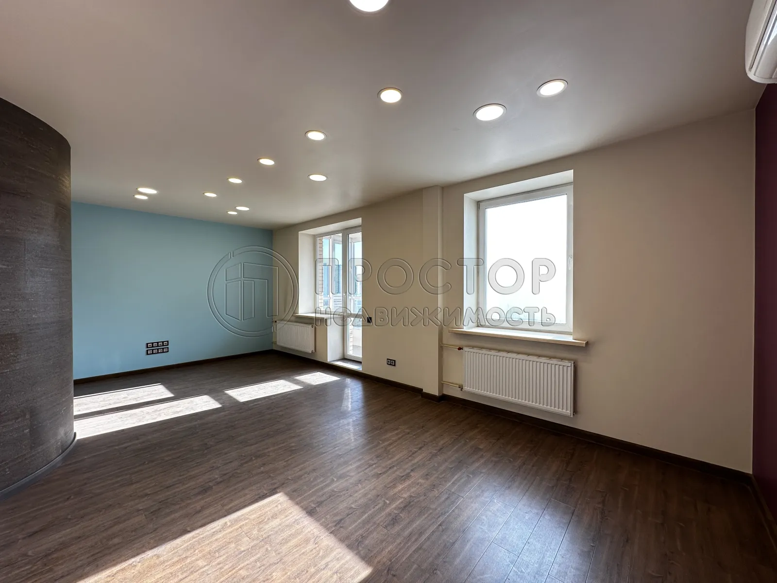 2-комнатная квартира, 61.8 м² - фото 2