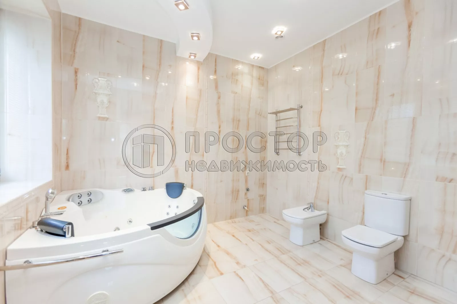 Дом, 400 м² - фото 23