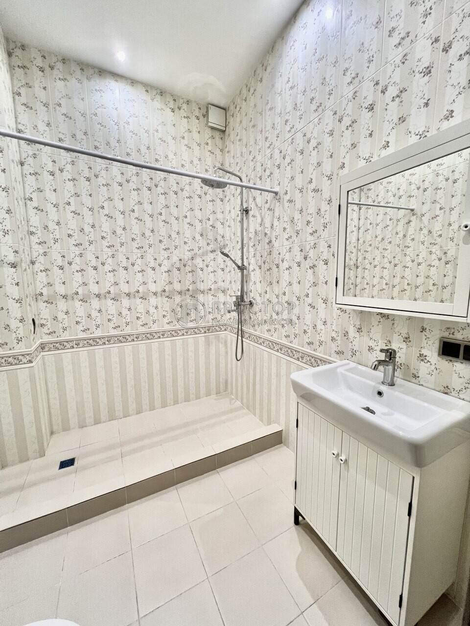 дом, 700 м² - фото 22