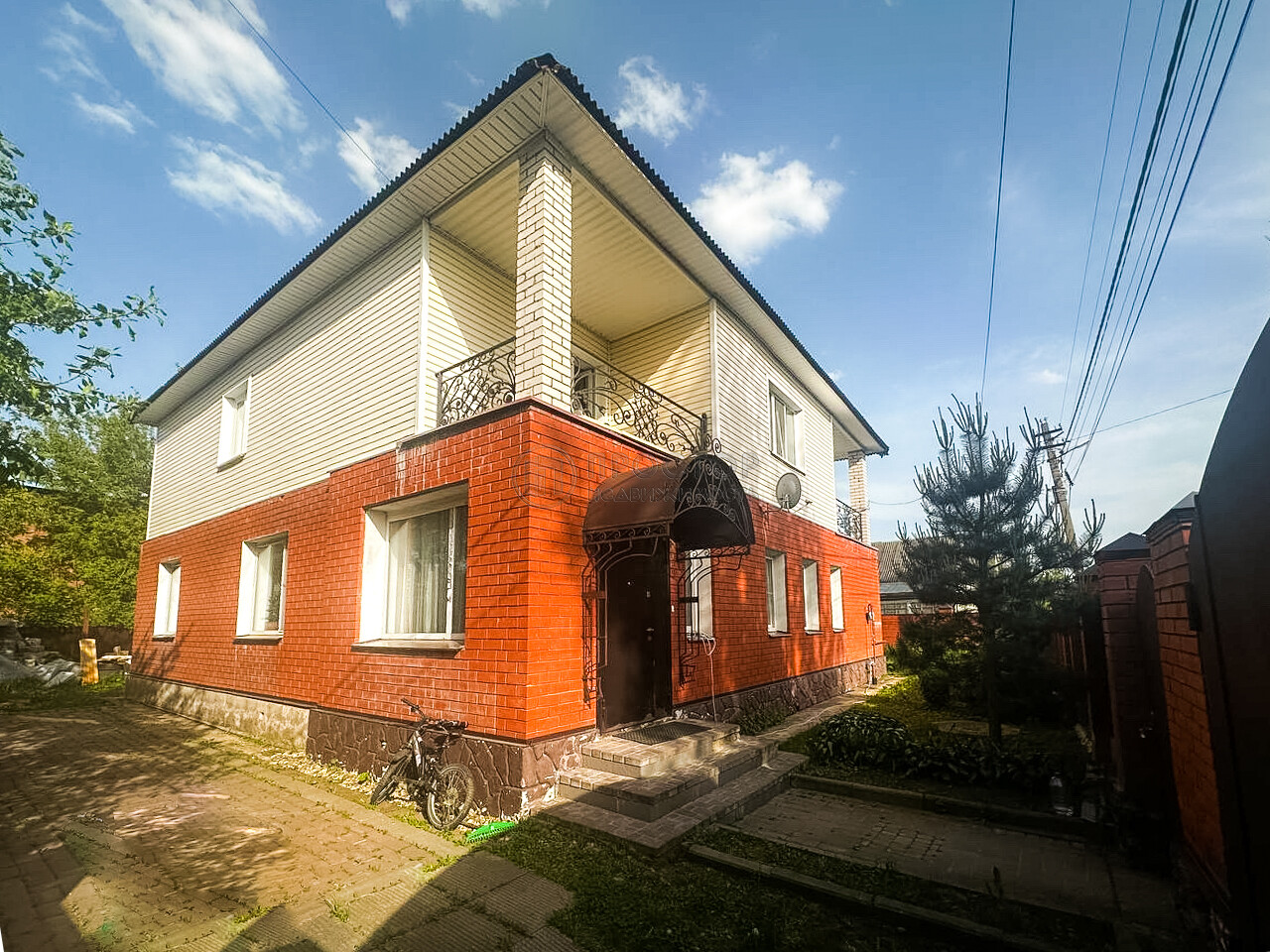 дом, 228.6 м² - фото 4