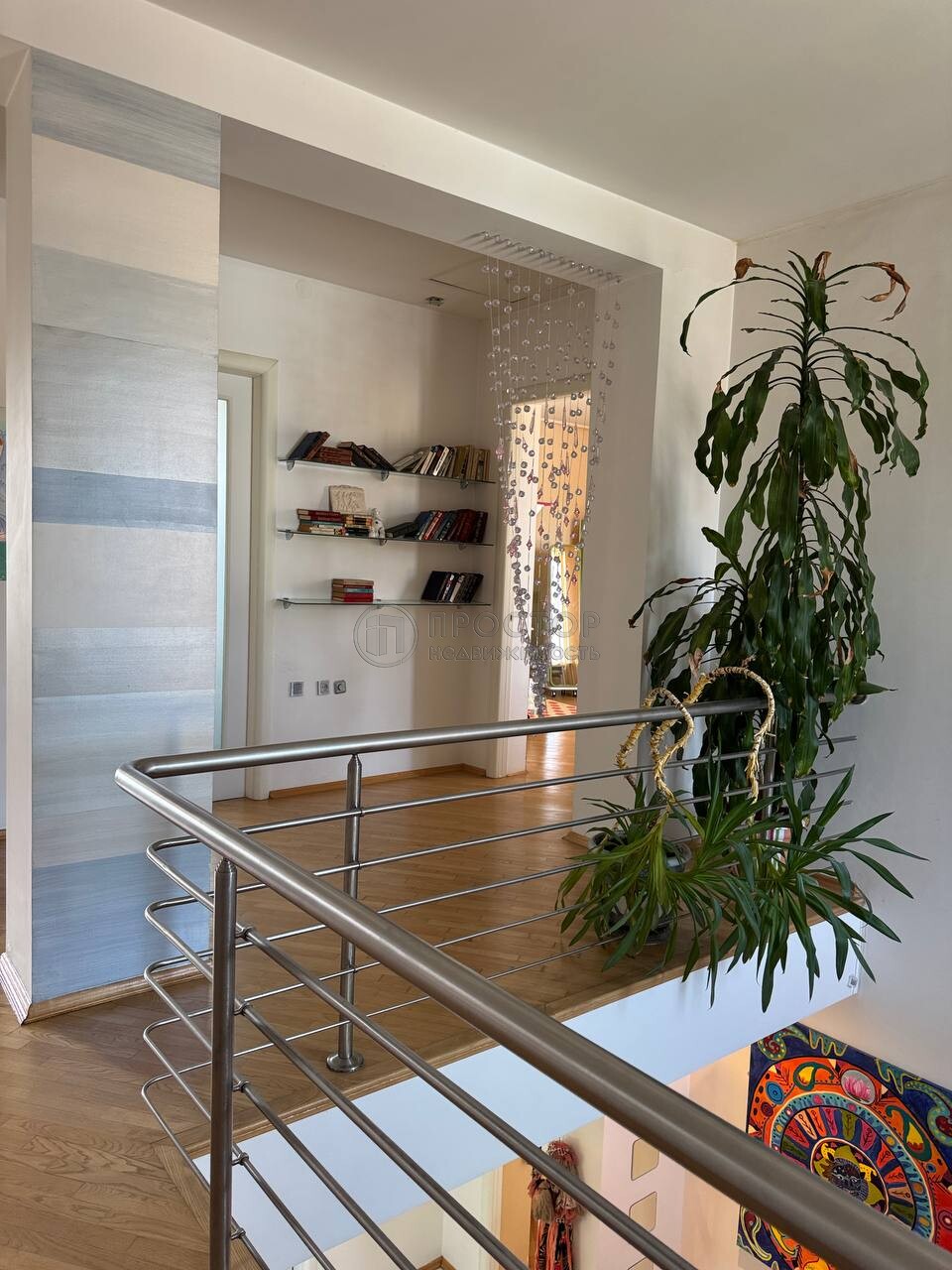 дом, 298.5 м² - фото 4