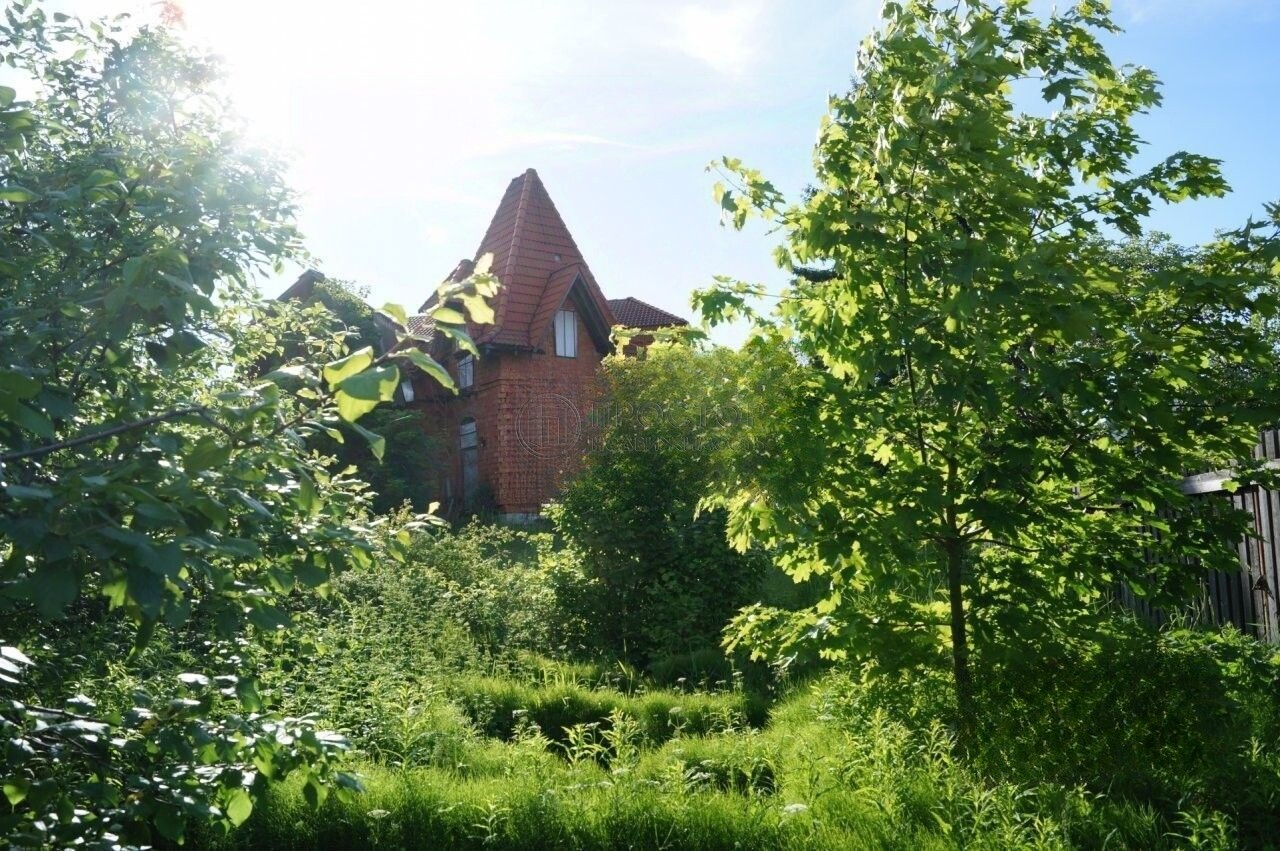 дом, 570.4 м² - фото 6