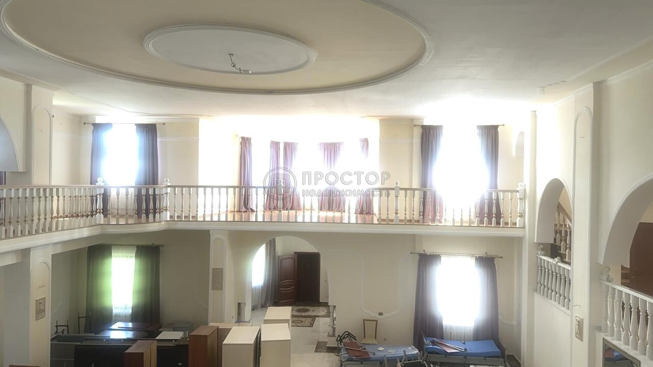 дом, 1174.5 м² - фото 10