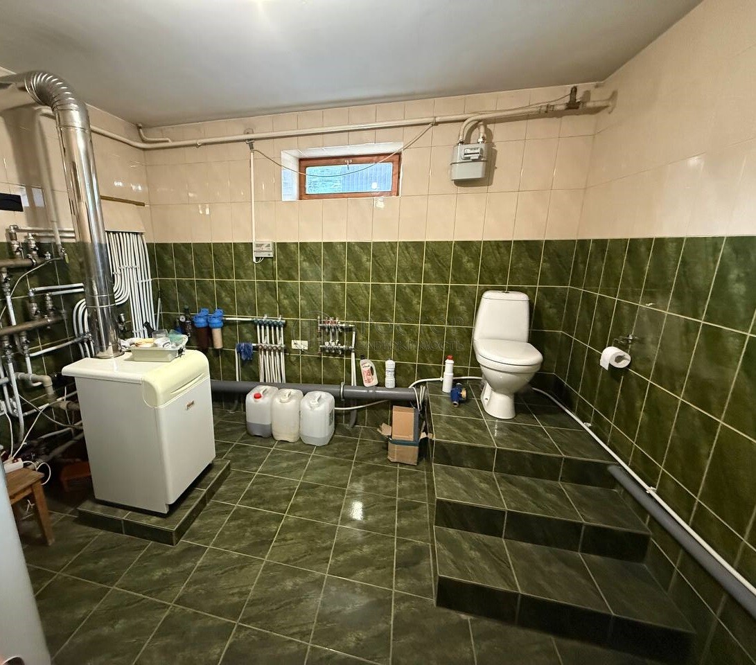 дом, 320 м² - фото 433